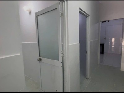 CHO THUÊ NHÀ NGUYÊN CĂN cư xá điện lực, ĐƯỜNG SỐ 2, phường Trường Thọ cũ. 70M2 CÓ 2PN GIÁ 8TR/THÁNG. 2