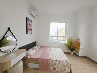 Bán căn hộ 65m2 2PN full nội thất đẹp TT Cầu Giấy cạnh Công Viên Dịch Vọng 2