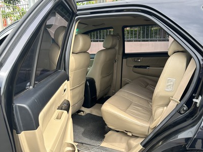 Fortuner 2015 Đen Đẹp ít đi 10