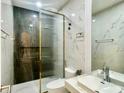  Bán Nhà 4.5 tầng mặt tiền Nguyễn Văn Linh - Trung tâm Đà Nẵng - Có thang máy  5