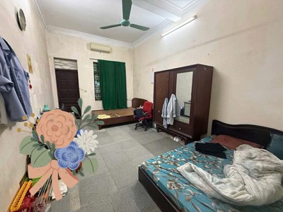 Bán nhà phố Tôn Đức Thắng 42m2 Ô tô tránh cách 10m Ngõ thông hơn 8 tỷ 2