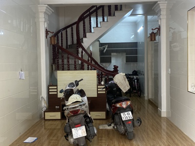 Bán nhà ngõ to, oto cách nhà 15m, trung tâm đường Bùi Thị Từ Nhiên 4