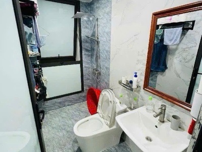 Bán nhà riêng phố Khương Đình 40m 6 tầng giá 9.5 tỷ 0