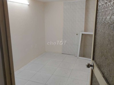 Cho thuê nguyên căn lầu 1 mặt tiền đường nghĩa thục   phường 5, quận 5, tp. hcm 4