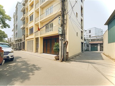 Bán nhà cổ linh, lô góc, 6 tầng thang máy, ôtô vào nhà 0