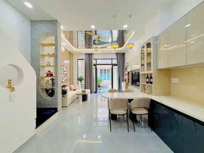 Nhà xinh cho vợ chồng mới cưới hẻm ni sư huỳnh liên, bảy hiền, 35m , 2 tầng giá 4,22 tỷ. 1