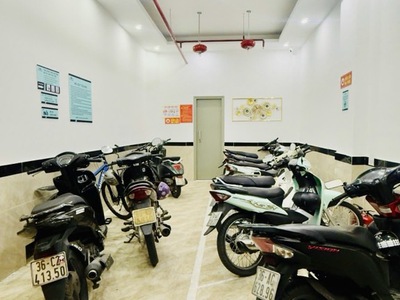 Tòa CCMN phố Tạ Quang Bửu- DT 110m2x5T full nội thất - dòng tiền 90tr/1 tháng 2