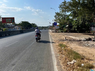 Bán 1200m2 đất nhà xưởng mặt tiền ql1a, thị trấn tân minh, hàm tân, bình thuận. thuận tiện kinh 2