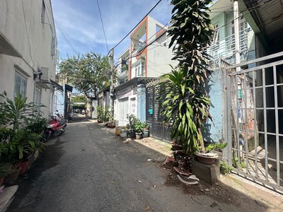 Bán nhà hxh nguyễn thị kiểu, q.12, 4x17m, 68m2, 4pn/nhỉnh 3ty 0