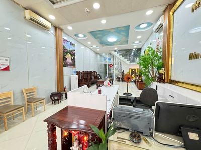 Nhỉnh 18 tỷ có mtkd 4 lầu sầm uất nguyễn ảnh thủ q12 ngang 5m 155m2 kd cực tốt. 3