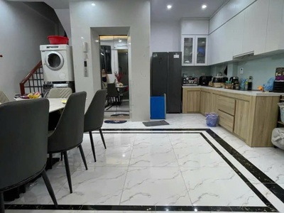 Bán nhà võ chí công, nhà đẹp, 6 tầng thang máy, ô tô đỗ cổng, full nội thất 10 tỷ 0