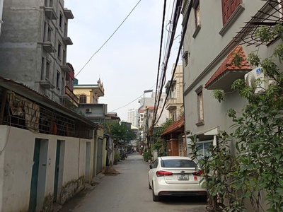 Bán nhà võ chí công, nhà đẹp, 6 tầng thang máy, ô tô đỗ cổng, full nội thất 10 tỷ 1