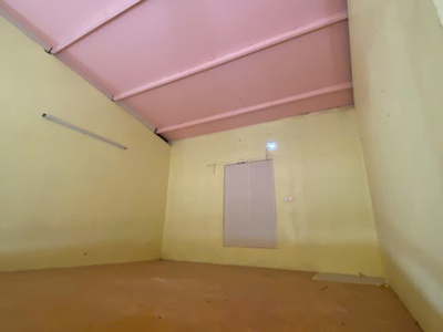 Chính chủ cho thuê nhà 2 tầng   phố lý sơn, long biên 4