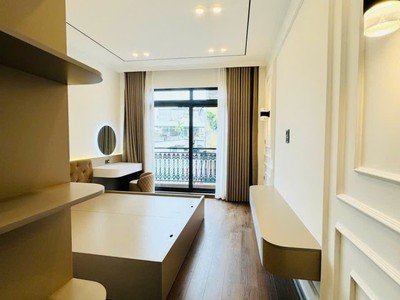 Bán nhà mới ngọc thụy 36m 6 tầng thang máy 10.xx tỷ long biên 4