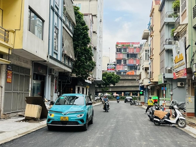 Bán nhà mặt phố thanh xuân, oto tránh vỉa hè kinh doanh sầm uất, 61m2 mt4.5 nhỉnh 30 tỷ 4