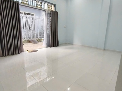 Hàng thơm nhà ql1a gần ngã tư gò mây hẻm 6m sát mặt tiền 74m2,2 tầng nhỉnh 4 tỷ 3