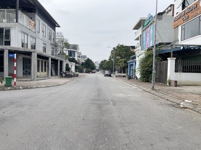 Tuyệt Phẩm 140m2 KĐT 31ha Trâu Quỳ: Góc VIP Nhất - Gần Hồ UBND - Cộng Đồng Sếp Lớn Ở 1