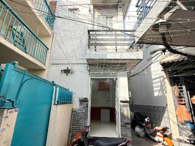 Căn góc 3 tầng hẻm thông ba đình p8q8. giá 2,35 tỷ tl 0