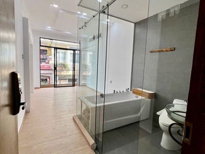 Bán nhà q3 cmt8 hẻm 4m liên thông 5 tầng giếng trời sân thượng dt 40m 4pn 8,99 tỷ 1