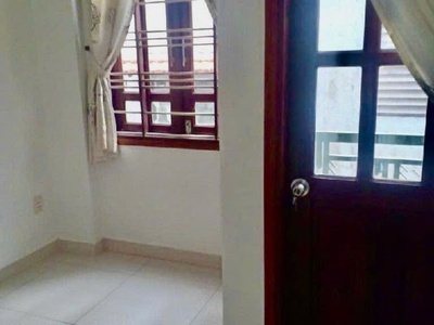 Bán nhà quận 10 lê hồng phong hẻm 4m thông 4 tầng sân thượng giếng trời 33m 4pn 2