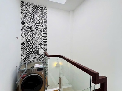 Bán nhà q3 cmt8 hẻm 4m liên thông 5 tầng giếng trời sân thượng dt 40m 4pn 8,99 tỷ 3