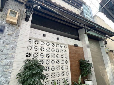 Nhà 2 tầng  6.4x9.8m  sát đường phạm thế hiển p7q8. giá: 5 tỷ 3