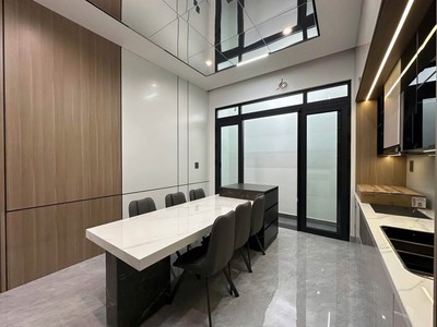 Phân lô phạm tuấn tài, vỉa hè kinh doanh, xe con tránh, 62m, 6 tầng, 23 tỷ 4