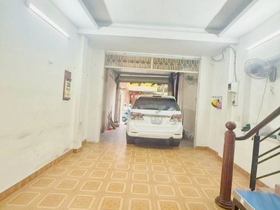 Âu cơ hẻm tải tránh thông 3 tầng 60m nở hậu chỉ 6.x tỷ 0