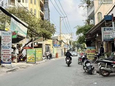 Nhà mt đường nguyễn tư giản phường 12 quận gò vấp cũ. 0