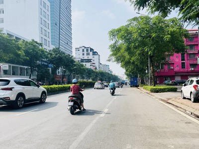 Tòa vp 10 tầng mặt phố nguyễn sơn 220m2, mt9m - dòng tiền 350tr/tháng - 139 tỷ 0