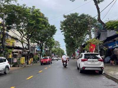 Bán 135m2 đất mặt tiền Phạm Quang Ảnh, Thích hợp xây Căn Hộ, Gần nhiều tiện ích 0