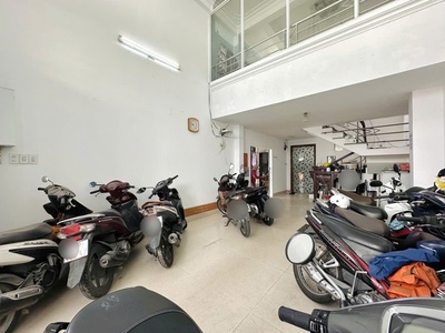 Chdv - 12pn - 9wc - nguyễn văn thương - d5 d2 - gần trường đh hutech ngoại thương - bình thạnh - 3