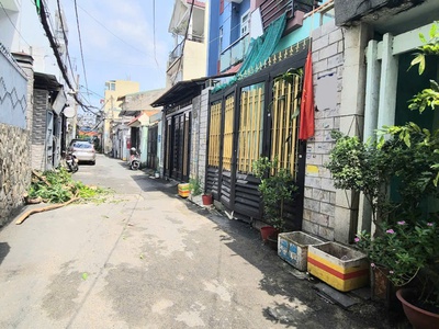 Bán nhà hẻm xe hơi đường trần thủ độ, tân phú, dt4x15m,3tầng, 4pn,4wc. 1