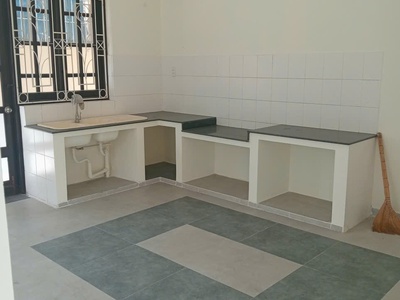 Cận tết cần bán gấp biệt thự góc 2 mặt tiền đường số 19 kdc bình hưng 1