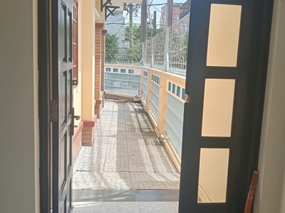 Cận tết cần bán gấp biệt thự góc 2 mặt tiền đường số 19 kdc bình hưng 3