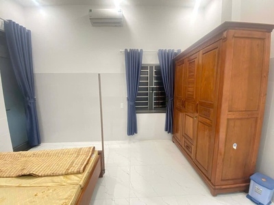 Cho thuê nhà 3 tầng nam việt á view thoáng mát, đường 5m 1