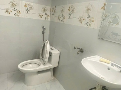 Cho thuê nhà 3 tầng nam việt á view thoáng mát, đường 5m 0