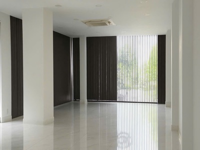 Nhà đẹp lô góc mặt tiền cộng hòa - quận tân bình - 5 x 20 m vuông vức - 36.6 tỷ 2