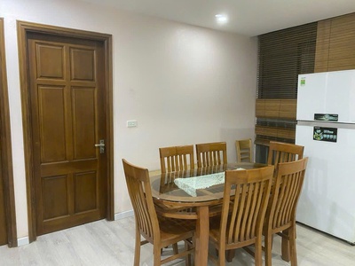Cho thuê chung cư VOV Mễ Trì, 80m 2 phòng ngủ, đủ đồ 12 triệu 0