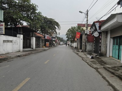 Nhà 3 tầng - Xây độc lập - Sân cổng riêng - Ô tô đỗ cửa - tại Văn Đẩu - Phù Liễn 0