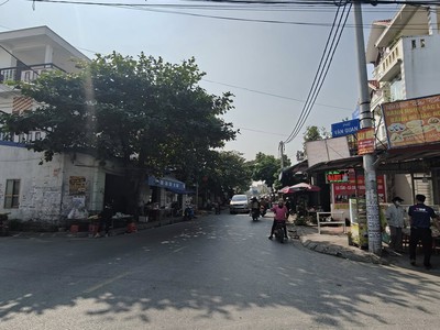 Nhà 3 tầng - Xây độc lập - Sân cổng riêng - Ô tô đỗ cửa - tại Văn Đẩu - Phù Liễn 2