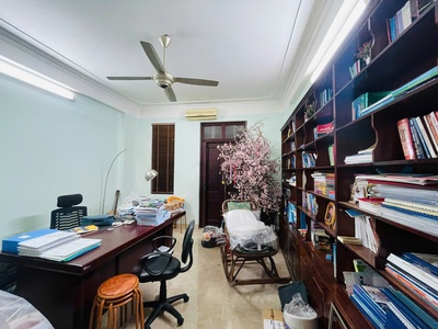 Bán nhà liền kề 60m2 5 tầng 16 tỷ khu Phú Diễn Phân lô đẹp oto tránh 4