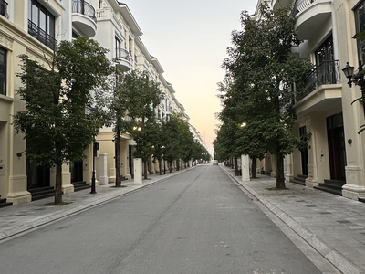 Chính chủ gửi bán căn 58.5m2 phân khu khu chà là vinhomes ocean park 2 1