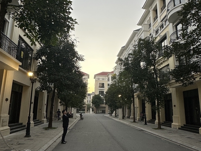 Chính chủ gửi bán căn 58.5m2 phân khu khu chà là vinhomes ocean park 2 2