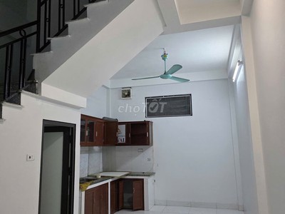 Cho thuê nhà nguyên căn 3 tầng 4 phòng nhà mới đẹp tại xã Thiên Lộc- Đông Anh 0