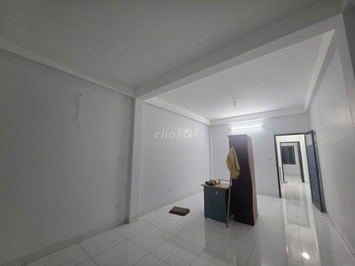 Cho thuê nhà nguyên căn 3 tầng 4 phòng nhà mới đẹp tại xã Thiên Lộc- Đông Anh 3