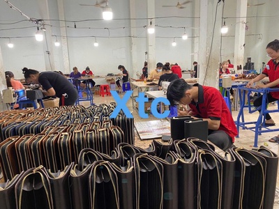 Quà tặng đồ da Tết Sản xuất theo yêu cầu CÓ VAT 0