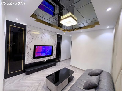 Bán căn hộ nhà tập thể đường nguyễn khoái, hai bà trưng, cực đẹp, giá tốt nhất thị trường 0