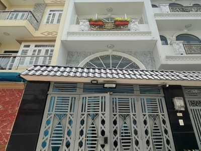 T1693 giảm 410tr nhà chiến lược bình tân, shr, vuông, hxh, 5 tầng, 4x16m, 6.x tỷ 0