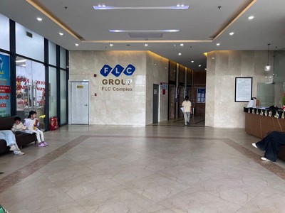 Căn hộ cc flc complex - full nội thất đẳng cấp 5 - tầng trung gần bến xe 70m 0